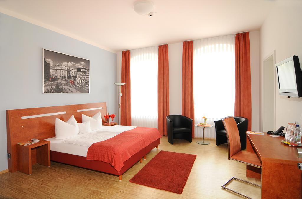 Stadtvilla Hotel 4*
